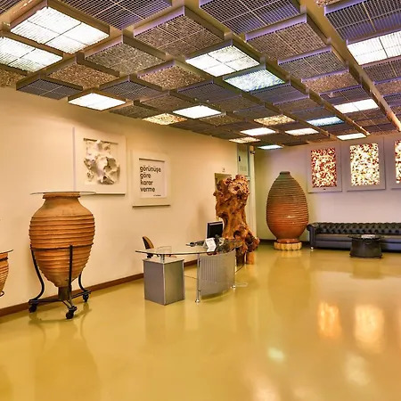 Han Hotel Hotell 2*